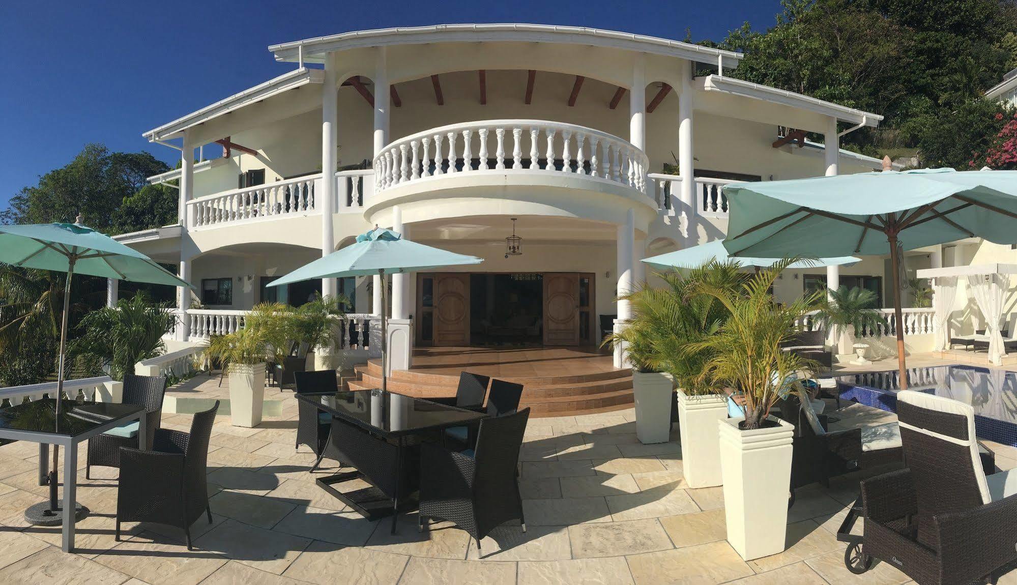 Petit Amour Villa Glacis  Exterior photo